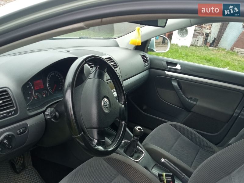 Универсал Volkswagen Golf 2007 в Фастове