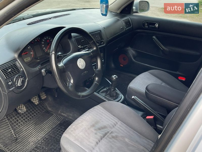 Хэтчбек Volkswagen Golf 1998 в Тернополе