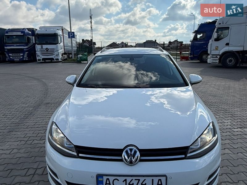 Универсал Volkswagen Golf 2014 в Луцке
