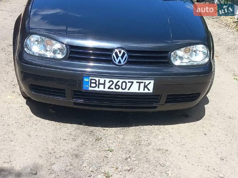 Volkswagen Golf 2000