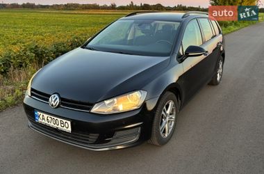 Універсал Volkswagen Golf 2015 в Києві