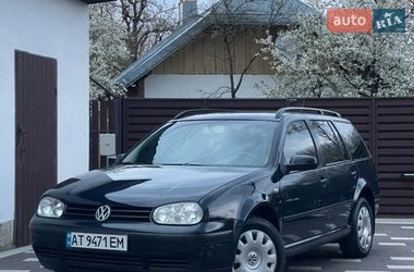 Универсал Volkswagen Golf 2004 в Надворной