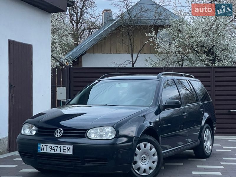 Volkswagen Golf 2004