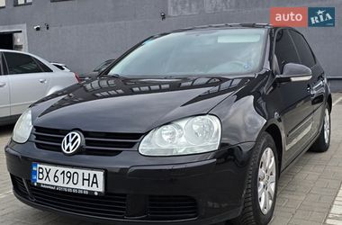 Хэтчбек Volkswagen Golf 2004 в Хмельницком