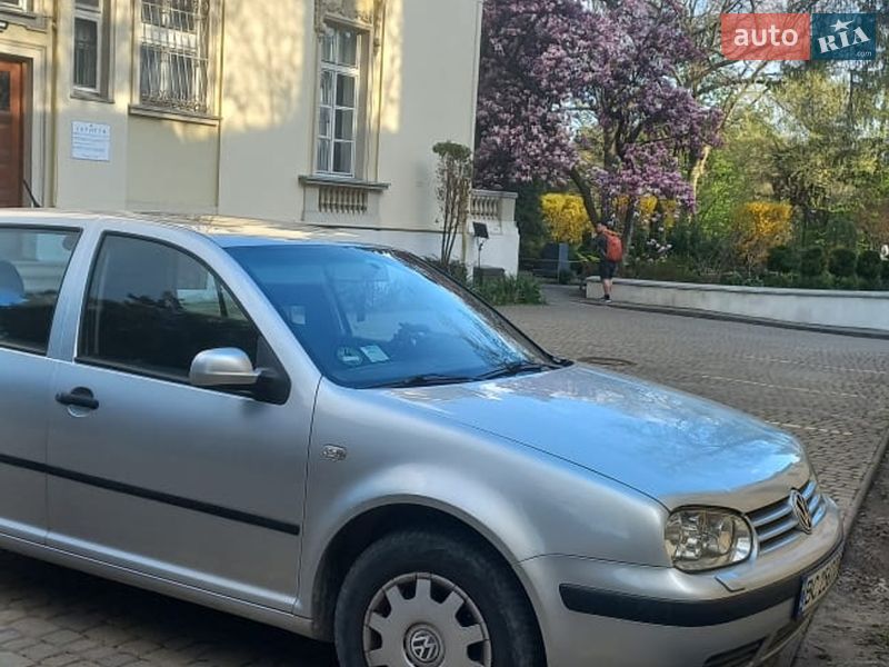 Volkswagen Golf 2001