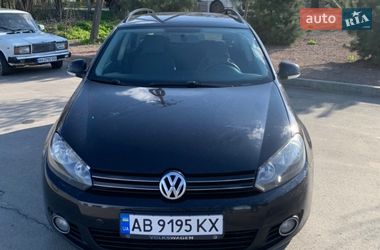 Універсал Volkswagen Golf 2011 в Вінниці