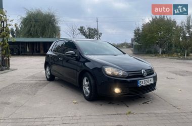 Хэтчбек Volkswagen Golf 2009 в Теофиполе