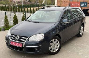 Універсал Volkswagen Golf 2009 в Луцьку