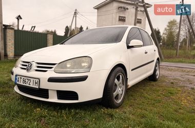 Хэтчбек Volkswagen Golf 2004 в Ивано-Франковске