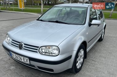 Хэтчбек Volkswagen Golf 2001 в Миргороде