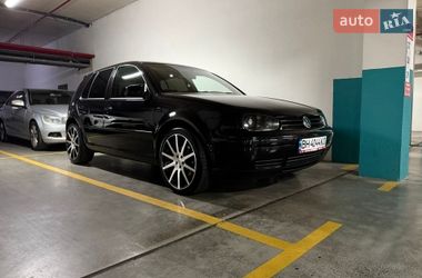 Хетчбек Volkswagen Golf 2001 в Одесі