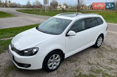 Универсал Volkswagen Golf 2010 в Кобеляках