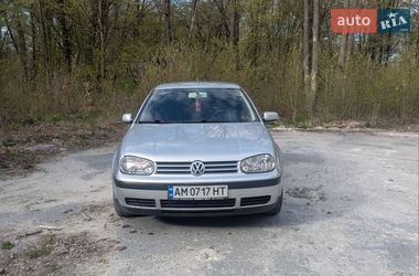 Хэтчбек Volkswagen Golf 2001 в Бердичеве