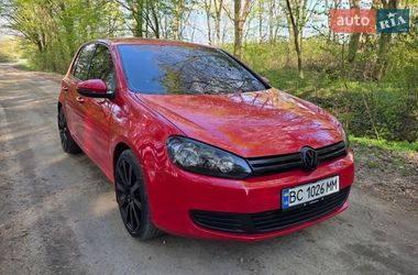 Хэтчбек Volkswagen Golf 2011 в Львове