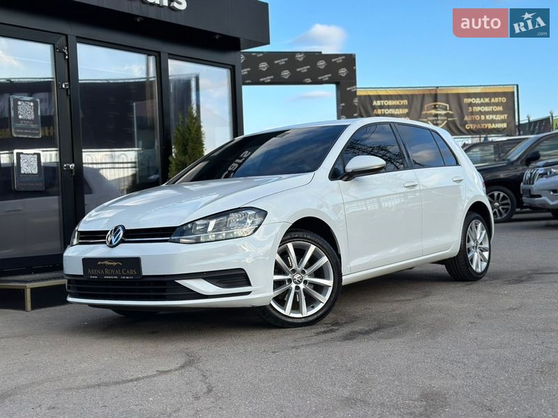 Volkswagen Golf 2020