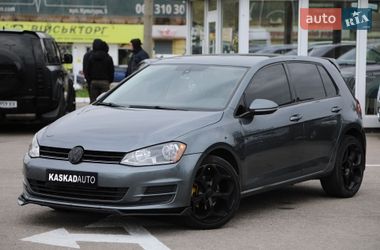 Хетчбек Volkswagen Golf 2015 в Харкові