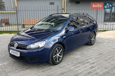 Універсал Volkswagen Golf 2010 в Черкасах