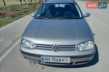 Універсал Volkswagen Golf 2002 в Вінниці