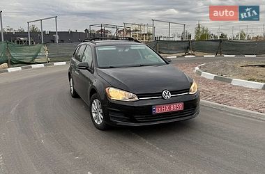 Универсал Volkswagen Golf 2016 в Киеве