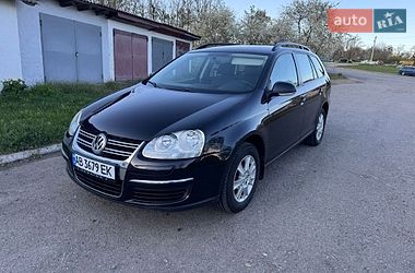 Универсал Volkswagen Golf 2009 в Жмеринке