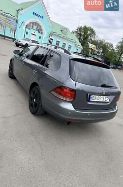 Універсал Volkswagen Golf 2012 в Гайвороні