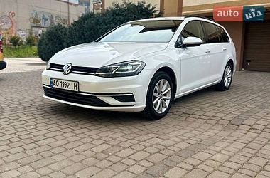 Универсал Volkswagen Golf 2018 в Ужгороде