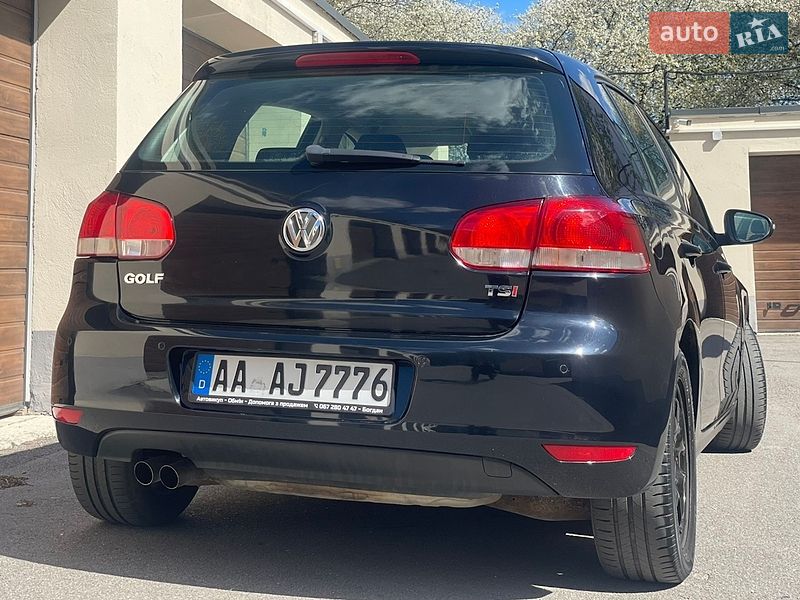 Хэтчбек Volkswagen Golf 2009 в Виннице
