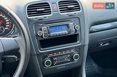 Хэтчбек Volkswagen Golf 2009 в Виннице