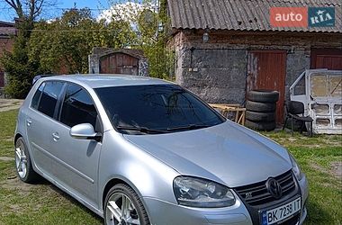 Хетчбек Volkswagen Golf 2007 в Рівному