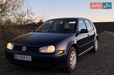 Хетчбек Volkswagen Golf 2001 в Хмельницькому