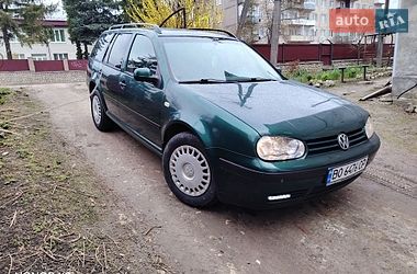 Універсал Volkswagen Golf 1999 в Збаражі