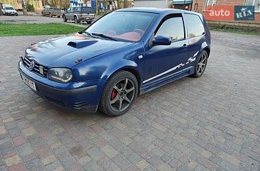 Хетчбек Volkswagen Golf 2002 в Краматорську