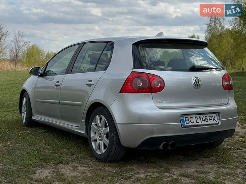 Volkswagen Golf 2005 VIN WVWZZZ1KZ5B106805 фото оголошення 2 з 47