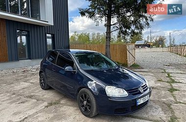 Хэтчбек Volkswagen Golf 2006 в Надворной