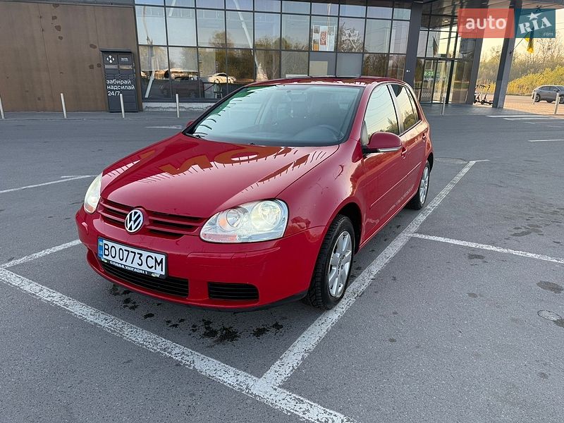 Volkswagen Golf 2004