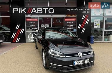 Универсал Volkswagen Golf 2018 в Львове