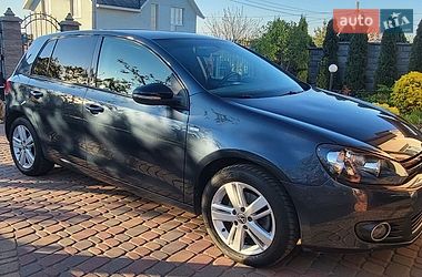 Хэтчбек Volkswagen Golf 2012 в Ровно