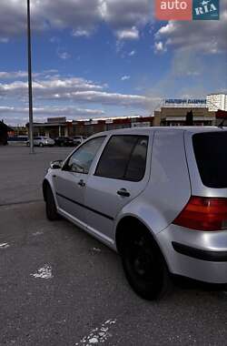 Хетчбек Volkswagen Golf 1998 в Харкові
