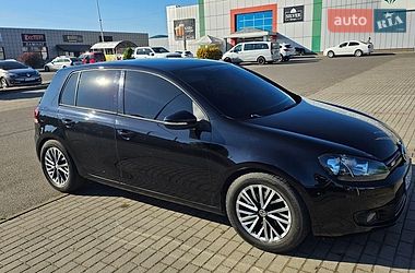 Хэтчбек Volkswagen Golf 2009 в Мукачево