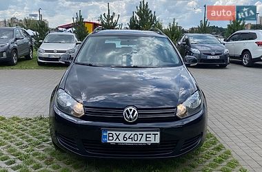 Универсал Volkswagen Golf 2010 в Хмельницком