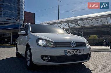 Хэтчбек Volkswagen Golf 2012 в Днепре
