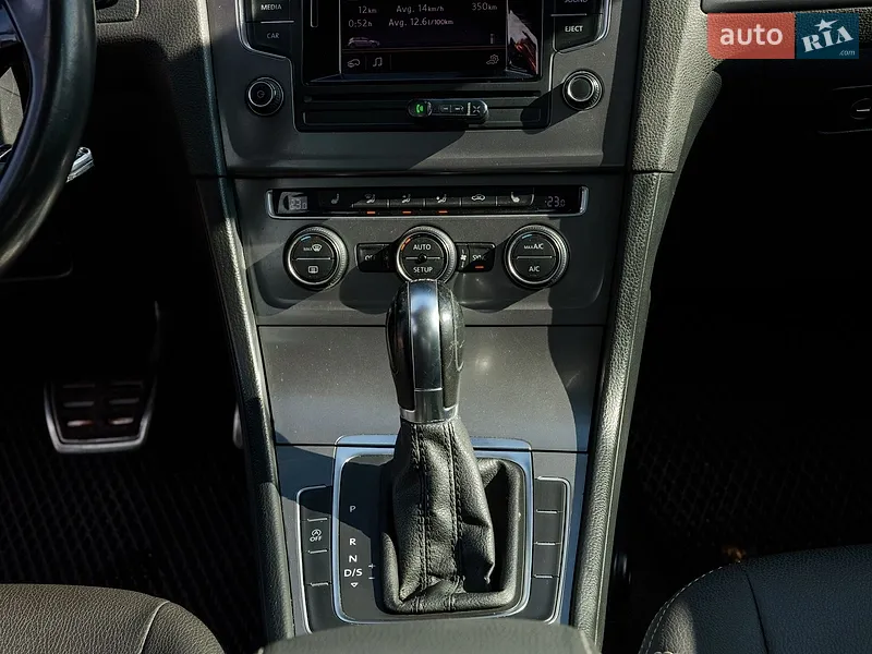Volkswagen Golf 2013 VIN WVWZZZAUZEW108601 фото оголошення 32 з 85