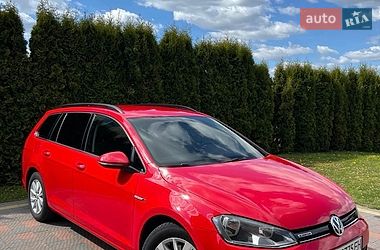 Универсал Volkswagen Golf 2015 в Луцке