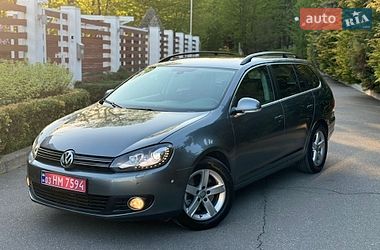 Универсал Volkswagen Golf 2011 в Киеве