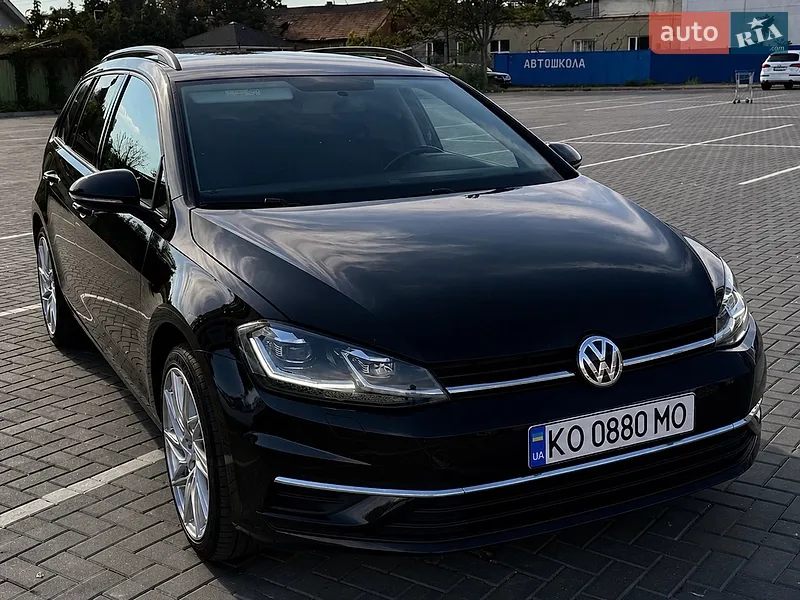 Volkswagen Golf 2020