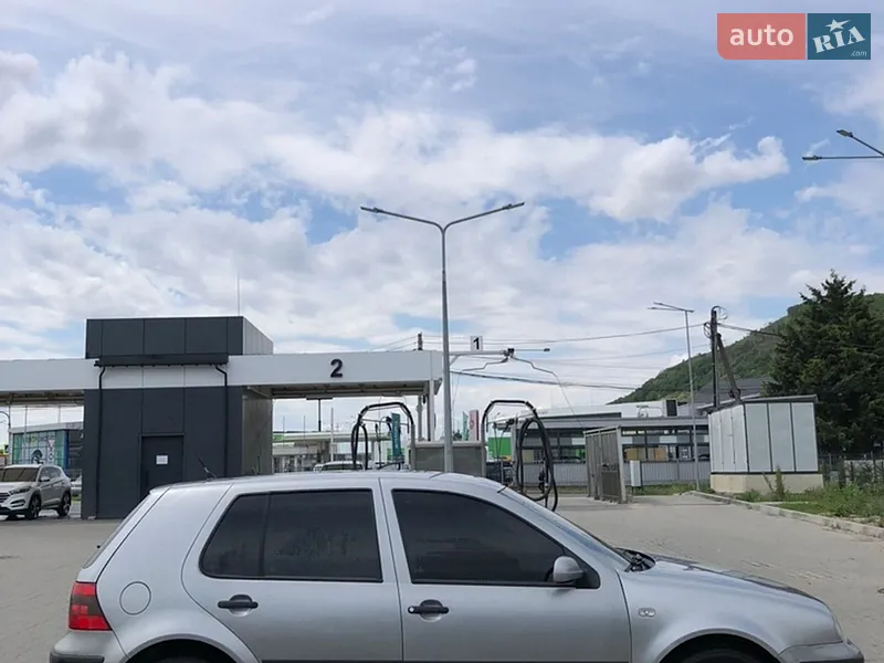 Volkswagen Golf 2002 VIN WVWZZZ1JZ3W355562 фото оголошення 9 з 68