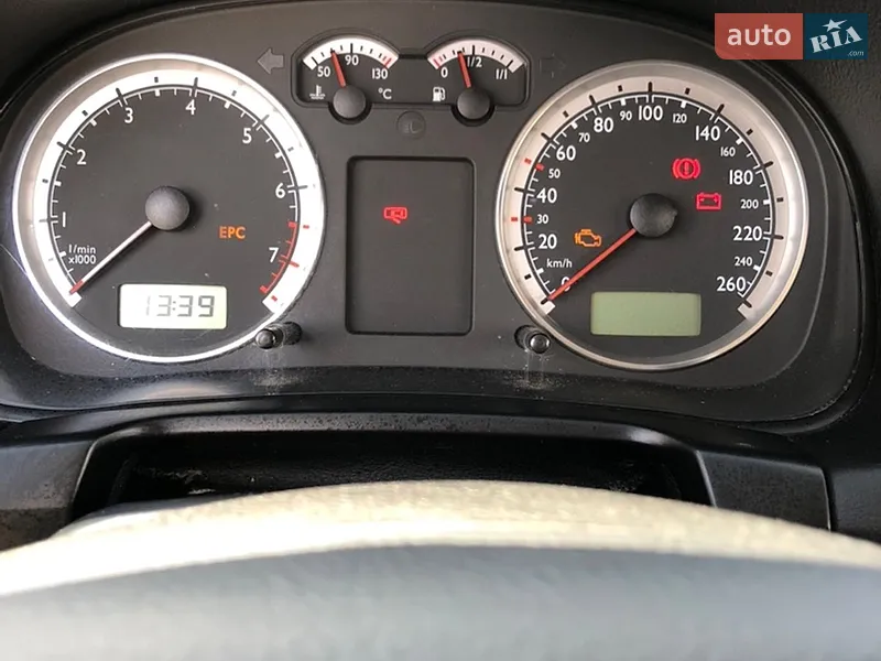 Volkswagen Golf 2002 VIN WVWZZZ1JZ3W355562 фото оголошення 22 з 68