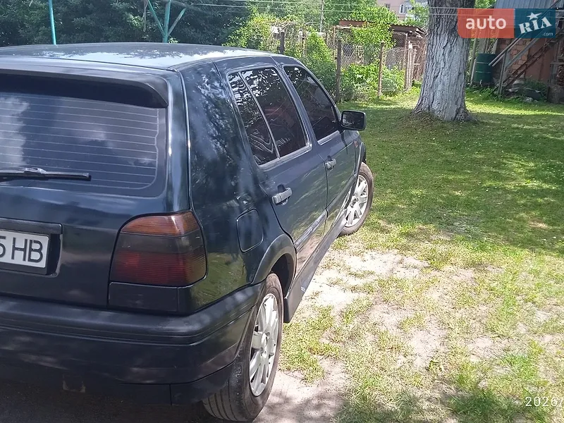 Volkswagen Golf 1993 VIN WVWZZZ1HZPB070851 фото оголошення 8 з 50