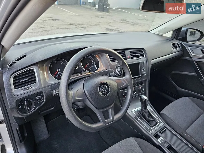 Volkswagen Golf 2016 VIN WVWZZZAUZGP596289 фото оголошення 32 з 70