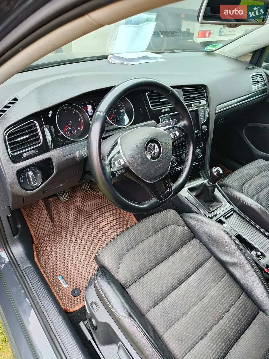 Volkswagen Golf 2014 VIN WVWZZZAUZEP598327 фото оголошення 11 з 21